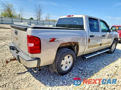 Trzecie zdjęcie samochodu z tyłu: 2007 CHEVROLET SILVERADO K1500 CREW CAB VIN:3GCEK13M87G503494 - miniatura