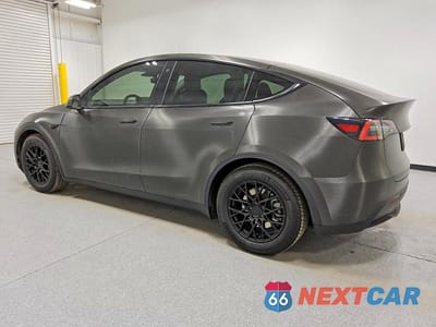 Drugie zdjęcie samochodu z przodu: 2021 TESLA MODEL Y VIN:5YJYGDEE3MF108260 - miniatura