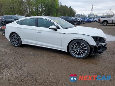 Czwarte zdjęcie samochodu z boku: 2020 AUDI A5 PROGRESSIV VIN:WAUFNCF59LA008187 - miniatura