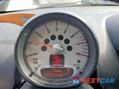 Zdjęcie 9 z 12 samochodu: 2013 MINI COOPER PACEMAN VIN:WMWSS1C56DWN93976 - miniatura
