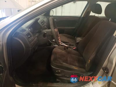 Zdjęcie 7 z 12 samochodu: 2008 MERCURY MILAN VIN:3MEHM07Z88R667050 - miniatura