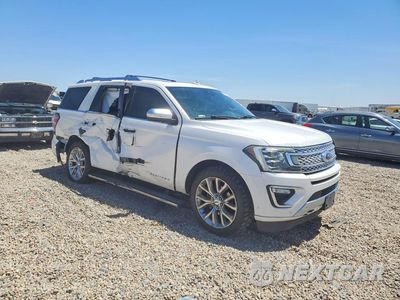 Czwarte zdjęcie samochodu z boku: 2018 FORD EXPEDITION PLATINUM VIN:1FMJU1MT6JEA13760 - miniatura