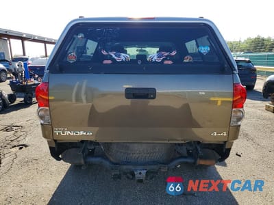 Zdjęcie 6 z 12 samochodu: 2007 TOYOTA TUNDRA DOUBLE CAB SR5 VIN:5TFBT541X7X007913 - miniatura