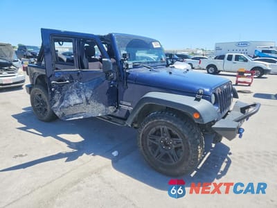 Czwarte zdjęcie samochodu z boku: 2013 JEEP WRANGLER UNLIMITED SPORT VIN:1C4BJWDG1DL513648 - miniatura