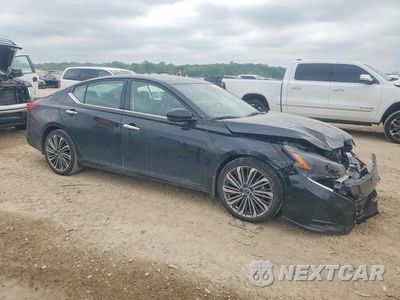 Czwarte zdjęcie samochodu z boku: 2024 NISSAN ALTIMA SL VIN:1N4BL4EV7RN331692 - miniatura