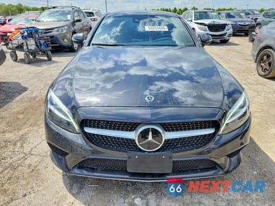 Piąte zdjęcie samochodu w środku: 2019 MERCEDES-BENZ C 300 4MATIC VIN:WDDWJ8EB9KF838338 - miniatura