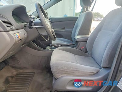 Zdjęcie 7 z 12 samochodu: 2003 TOYOTA CAMRY LE VIN:4T1BE32K33U697652 - miniatura