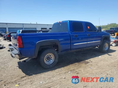 Trzecie zdjęcie samochodu z tyłu: 2004 GMC SIERRA K2500 HEAVY DUTY VIN:1GTHK23G34F116944 - miniatura
