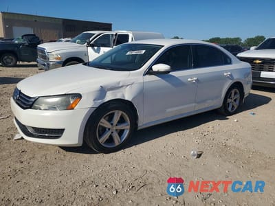 2015 VOLKSWAGEN PASSAT SE 1VWBT7A36FC060810 - główne zdjęcie licytacji z USA - miniatura