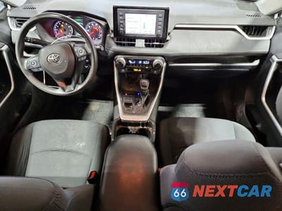 Zdjęcie 8 z 13 samochodu: 2019 TOYOTA RAV4 LE VIN:2T3F1RFVXKW029115 - miniatura