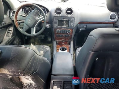 Zdjęcie 8 z 13 samochodu: 2011 MERCEDES-BENZ GL 450 4MATIC VIN:4JGBF7BE5BA743125 - miniatura
