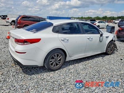 Trzecie zdjęcie samochodu z tyłu: 2020 KIA OPTIMA LX VIN:5XXGT4L30LG420895 - miniatura