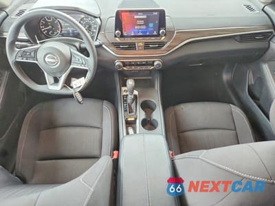 Zdjęcie 8 z 12 samochodu: 2025 NISSAN ALTIMA SV VIN:1N4BL4DV1SN424229 - miniatura