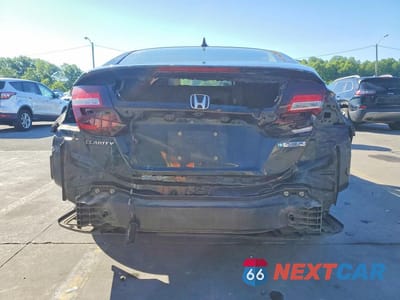 Zdjęcie 6 z 13 samochodu: 2018 HONDA CLARITY VIN:JHMZC5F1XJC007239 - miniatura