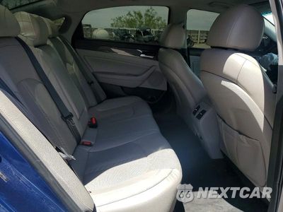 Zdjęcie 10 z 12 samochodu: 2019 HYUNDAI SONATA LIMITED VIN:5NPE34AF6KH779353 - miniatura
