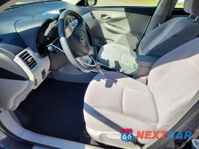 Zdjęcie 7 z 13 samochodu: 2012 TOYOTA COROLLA LE VIN:JTDBU4EE4C9175280 - miniatura