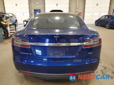 Zdjęcie 6 z 12 samochodu: 2015 TESLA MODEL S 70D VIN:5YJSA1S27FF090736 - miniatura