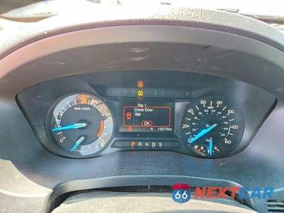 Zdjęcie 9 z 13 samochodu: 2017 FORD EXPLORER XLT VIN:1FM5K7D82HGA10603 - miniatura