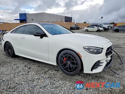 Czwarte zdjęcie samochodu z boku: 2021 MERCEDES-BENZ E 450 VIN:W1K1J5JB4MF156937 - miniatura
