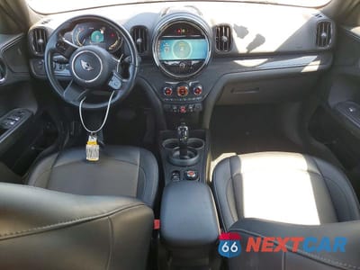 Zdjęcie 8 z 12 samochodu: 2022 MINI COOPER COUNTRYMAN VIN:WMZ23BR04N3N37457 - miniatura
