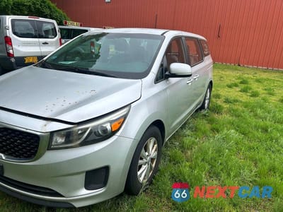 Drugie zdjęcie samochodu z przodu: 2016 KIA SEDONA L VIN:KNDMA5C15G6104796 - miniatura