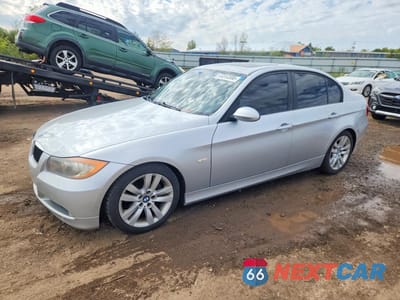 2007 BMW 328 I WBAVA33577PG52904 - główne zdjęcie licytacji z USA - miniatura