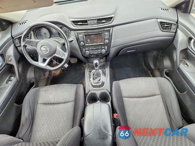 Zdjęcie 8 z 13 samochodu: 2019 NISSAN ROGUE SV VIN:JN8AT2MVXKW373063 - miniatura