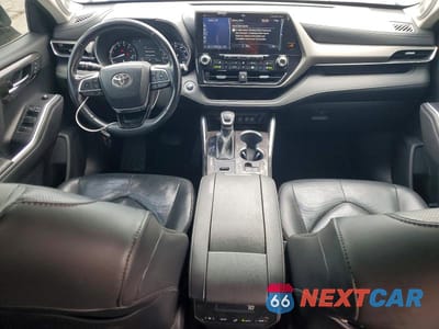 Zdjęcie 8 z 14 samochodu: 2020 TOYOTA HIGHLANDER LIMITED VIN:5TDYZRAH5LS004497 - miniatura