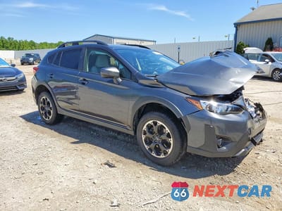 Czwarte zdjęcie samochodu z boku: 2021 SUBARU CROSSTREK PREMIUM VIN:JF2GTAEC0M8677086 - miniatura