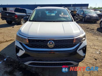 Piąte zdjęcie samochodu w środku: 2022 VOLKSWAGEN TAOS S VIN:3VVDX7B2XNM027409 - miniatura