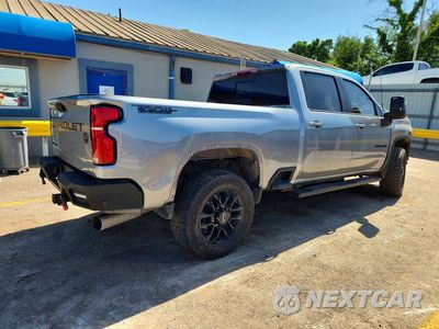 Trzecie zdjęcie samochodu z tyłu: 2025 CHEVROLET SILVERADO K2500 HEAVY DUTY LT VIN:2GC4KNEY3S1146701 - miniatura