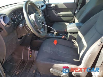 Zdjęcie 7 z 13 samochodu: 2016 JEEP WRANGLER SPORT VIN:1C4AJWAG3GL296172 - miniatura