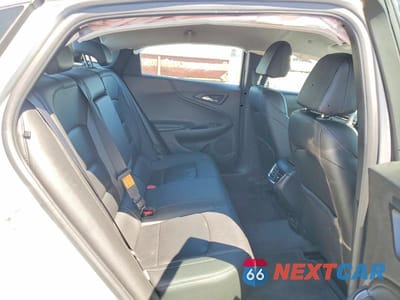 Zdjęcie 10 z 12 samochodu: 2018 CHEVROLET MALIBU LT VIN:1G1ZD5ST4JF173902 - miniatura