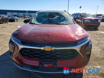 Piąte zdjęcie samochodu w środku: 2025 CHEVROLET TRAX 1LT VIN:KL77LHEP4SC234831 - miniatura
