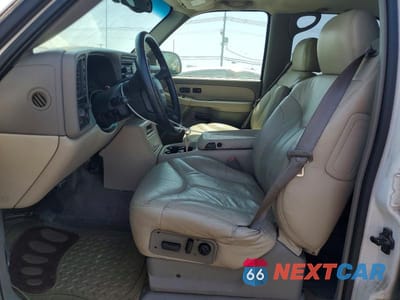 Zdjęcie 7 z 13 samochodu: 2002 GMC YUKON VIN:1GKEK13TX2R259111 - miniatura