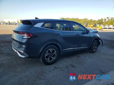 Trzecie zdjęcie samochodu z tyłu: 2023 KIA SPORTAGE LX VIN:KNDPU3AF4P7035228 - miniatura