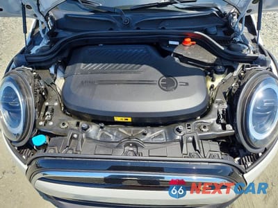 Zdjęcie 11 z 12 samochodu: 2024 MINI COOPER SE VIN:WMW13DJ01R2V88488 - miniatura