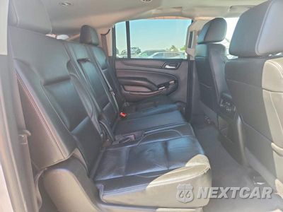 Zdjęcie 11 z 13 samochodu: 2020 CHEVROLET SUBURBAN K1500 LT VIN:1GNSKHKC1LR257605 - miniatura