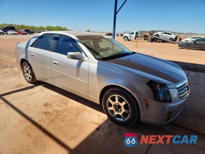 Czwarte zdjęcie samochodu z boku: 2005 CADILLAC CTS VIN:1G6DM56T650198209 - miniatura