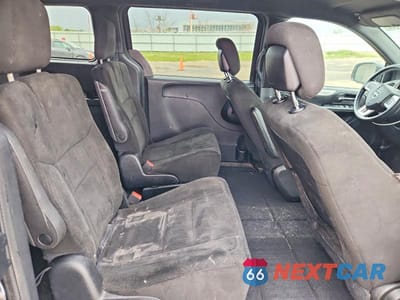 Zdjęcie 11 z 13 samochodu: 2015 DODGE GRAND CARAVAN SE VIN:2C4RDGBG4FR651046 - miniatura