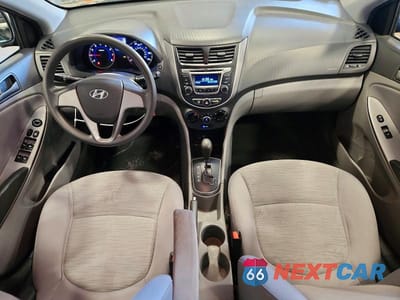 Zdjęcie 8 z 13 samochodu: 2017 HYUNDAI ACCENT SE VIN:KMHCT4AE1HU189229 - miniatura