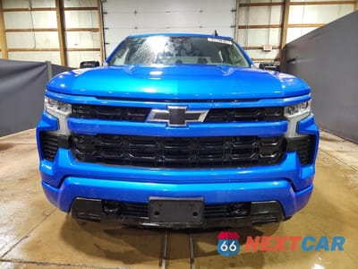 Piąte zdjęcie samochodu w środku: 2026 CHEVROLET SILVERADO K1500 RST VIN:1GCUKEEDXTZ134891 - miniatura