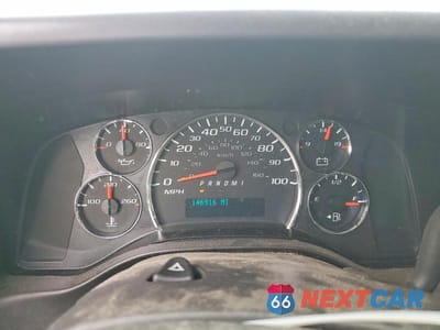 Zdjęcie 9 z 13 samochodu: 2017 CHEVROLET EXPRESS G2500 VIN:1GCWGAFF9H1244923 - miniatura
