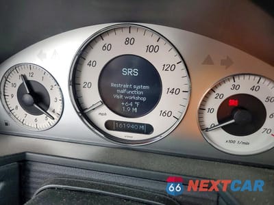 Zdjęcie 9 z 12 samochodu: 2007 MERCEDES-BENZ E 350 VIN:WDBUF56X37B152563 - miniatura