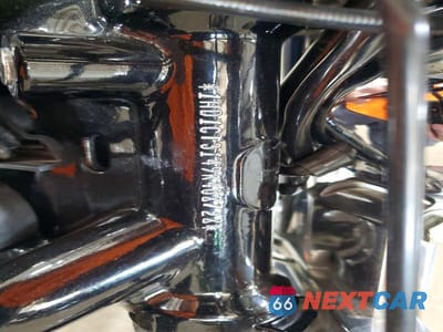 Zdjęcie 9 z 9 samochodu: 2009 HARLEY-DAVIDSON XL1200 C VIN:1HD1CT3149K408728 - miniatura