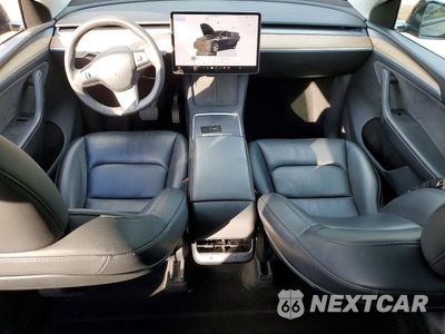 Zdjęcie 8 z 13 samochodu: 2024 TESLA MODEL Y VIN:7SAYGDEE7RA222138 - miniatura
