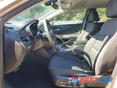 Zdjęcie 7 z 12 samochodu: 2018 CHEVROLET MALIBU LT VIN:1G1ZD5ST5JF126006 - miniatura