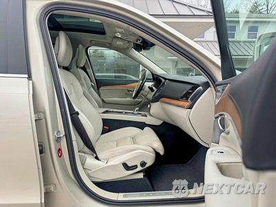 Piąte zdjęcie samochodu w środku: 2016 VOLVO XC90 T8 VIN:YV4BC0PL9G1048520 - miniatura