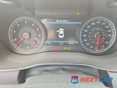 Zdjęcie 9 z 12 samochodu: 2019 GENESIS G70 3.3T ADVANCED VIN:KMTG34LE2KU015620 - miniatura