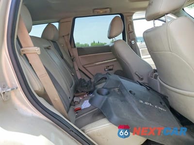 Zdjęcie 11 z 13 samochodu: 2007 JEEP GRAND CHEROKEE OVERLAND VIN:1J8HR68M17C688076 - miniatura